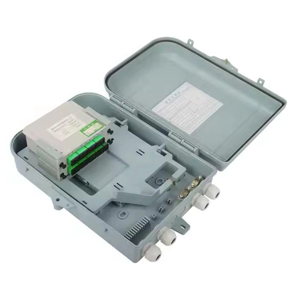 Can optical fiber distribution boxes be bundled with poles 