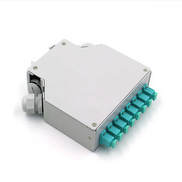 Multimode fiber attenuation over one kilometer