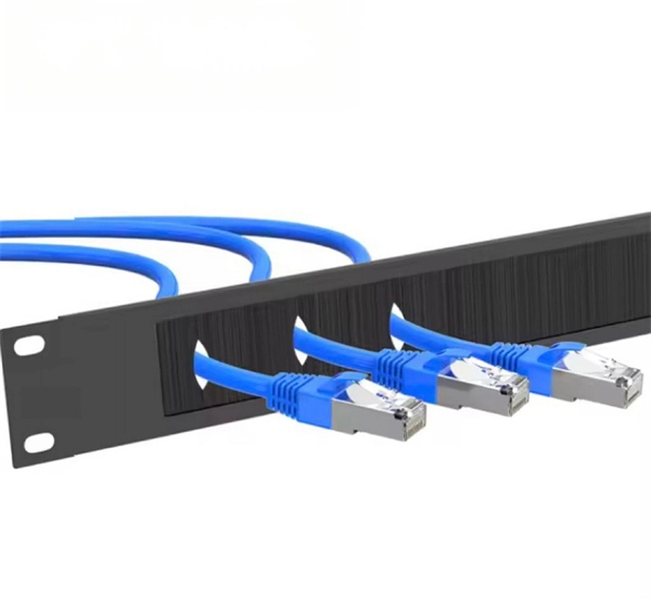 Fiber optic transceiver monitoring wiring router