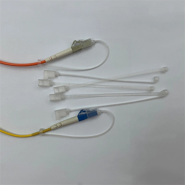 High Temperature Resistance of Vehicle-Mounted Fiber Optic Active Optical Devices