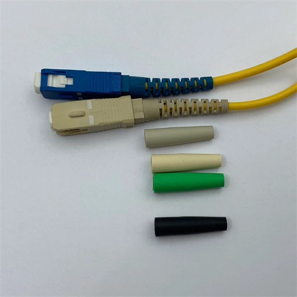 Malta Hot-swap Power Distribution Unit Desktop Installation Solution