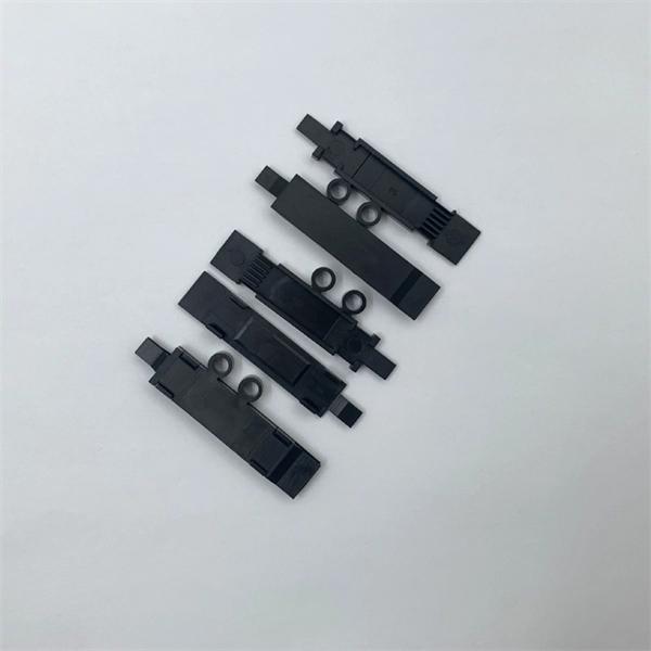 The fastening method for the FC type fiber optic connector is as follows 