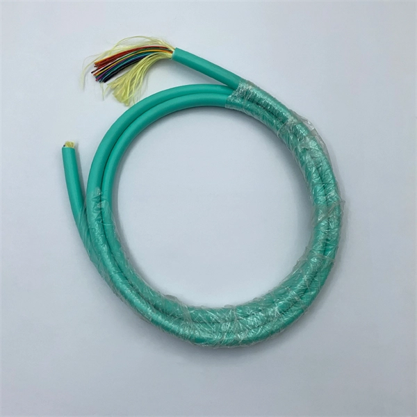 What are the functions of the intermediate fiber optic splice box 
