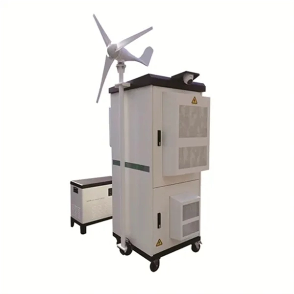 Voltage switch busbar equalizing ring